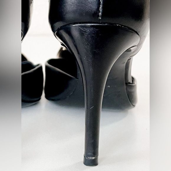 Roger Vivier Black Leather Chips D'orsay Buckle Pumps Size 35.5 - Picture 4 of 14